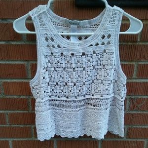 🆕Acemi crochet top
